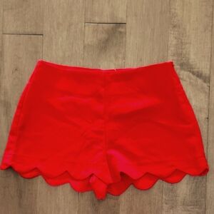 2/25$***MONTEAU /  Red Scalloped Hem Shorts